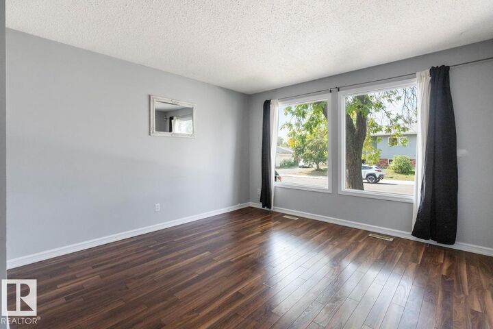 Property Photo: 17211 102 Street NW AB T5X 3X5