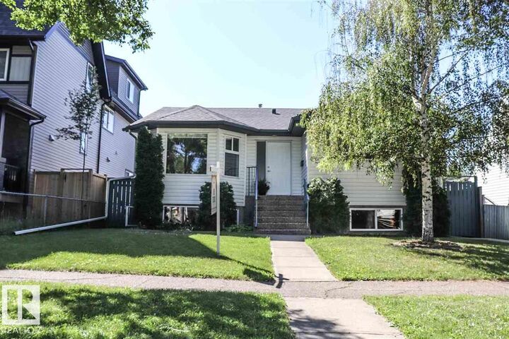 9607 73 Avenue NW  Edmonton AB T6E 1B3 photo