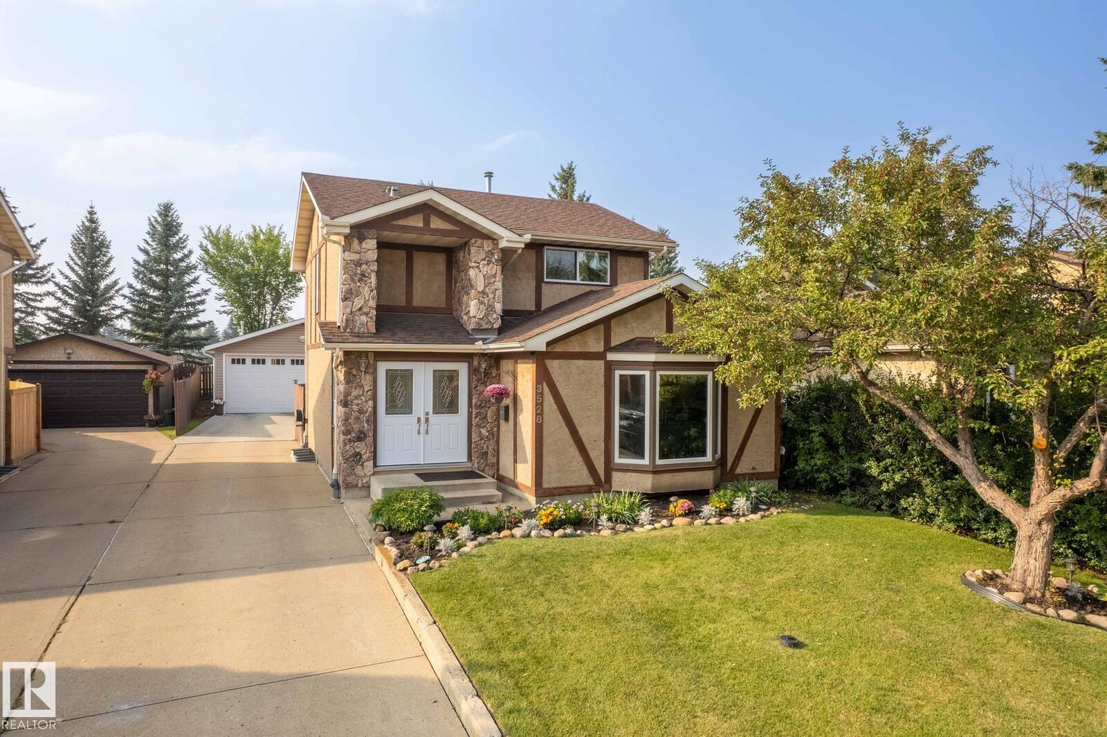 Property Photo: 3528 56 Street NW AB T6L 2J5