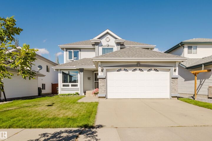 442 Klarvatten Lake Wynd NW  Edmonton AB T5Z 3B9 photo