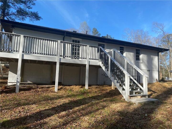 Property Photo: 4030 Stonewall Tell Road GA 30349