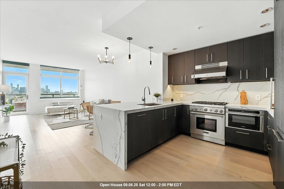 Property Photo:  1400 Hudson St 1105  NJ 07030 