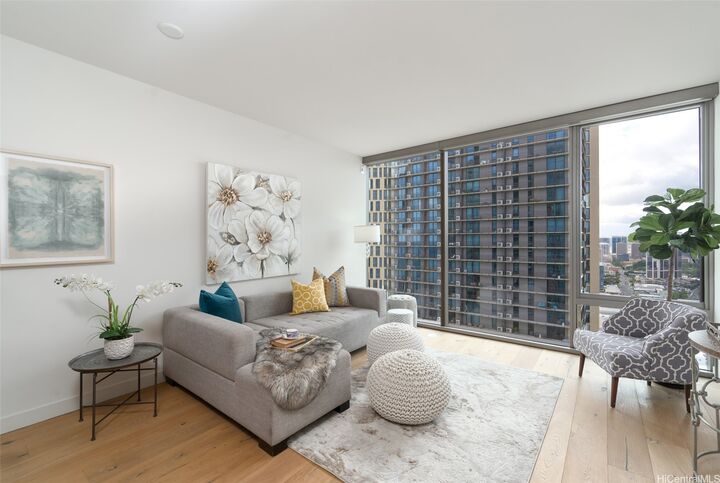 Property Photo:  1001 Queen Street 3113  HI 96814 