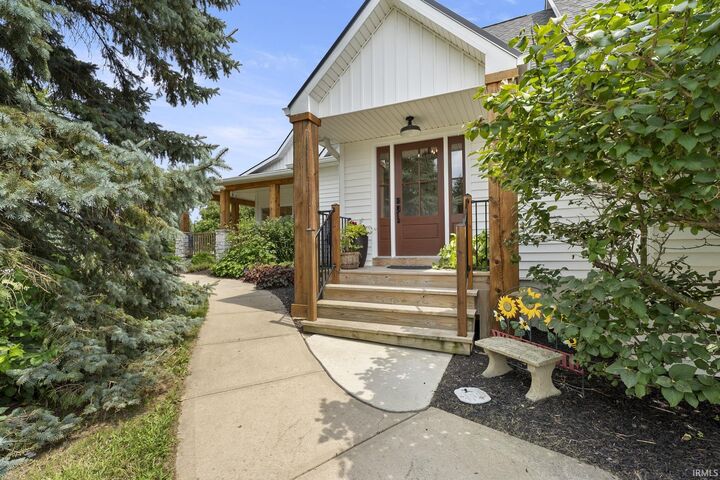 Property Photo: 505 Landin Road IN 46774