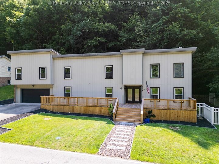Property Photo:  815 Chappell Road  WV 25304