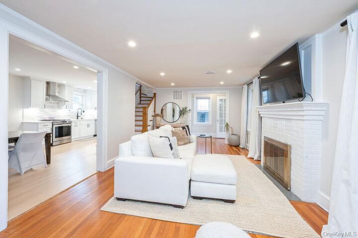 Property Photo:  53 Jefferson Avenue  NY 10606 