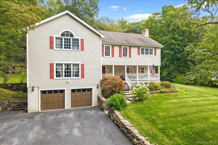 Property Photo: 40 Smokey Hollow Court NY 10512