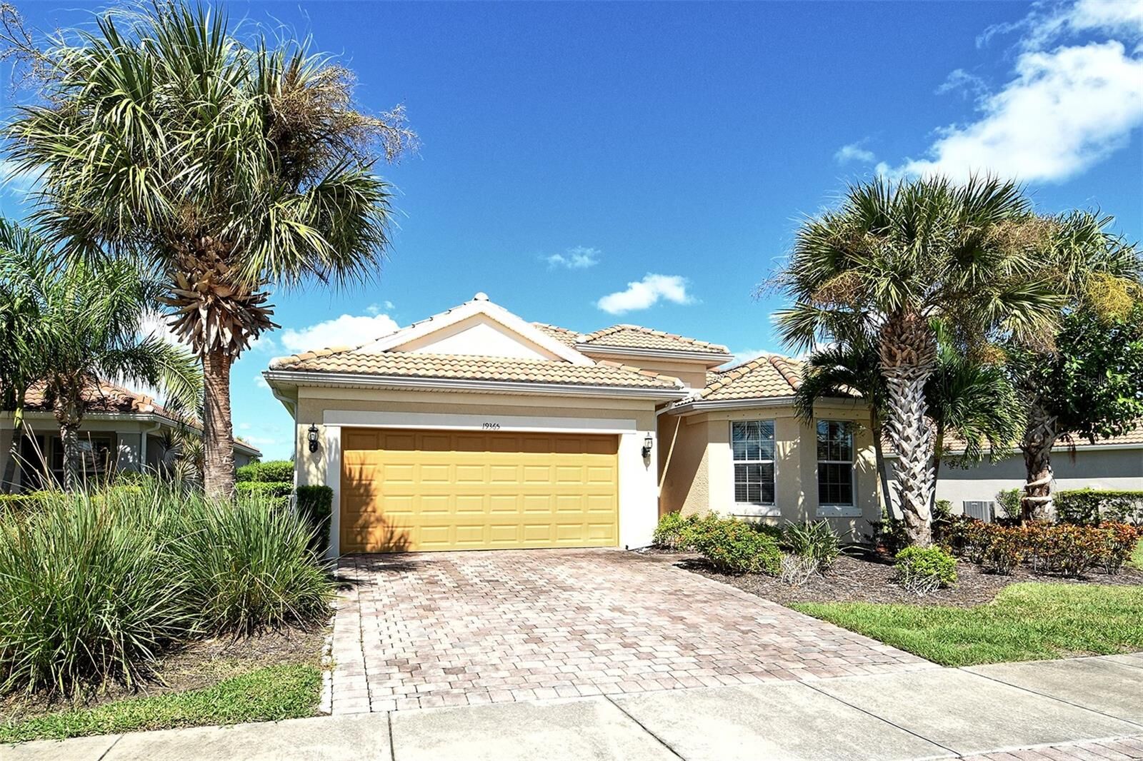 Property Photo:  19365 Rizzuto Street  FL 34293 