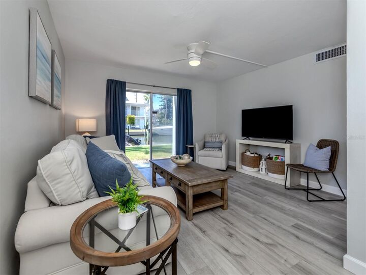Property Photo: 1001 Inlet Circle 171 FL 34285