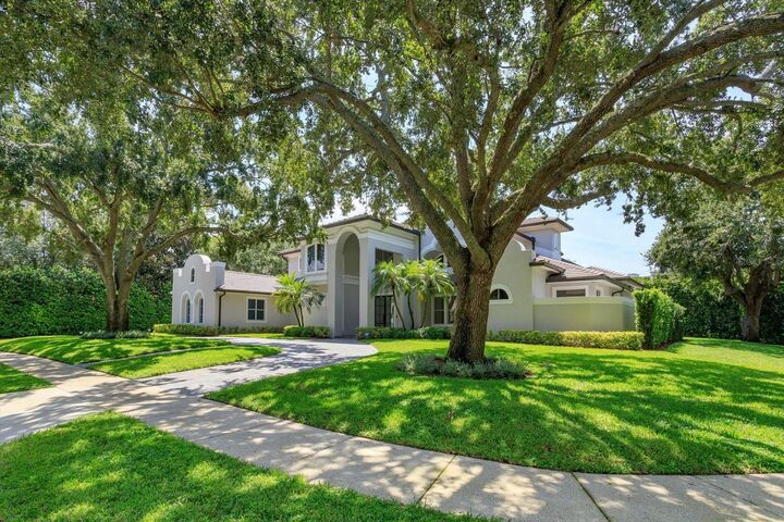 Property Photo:  9085 Great Heron Circle  FL 32836 