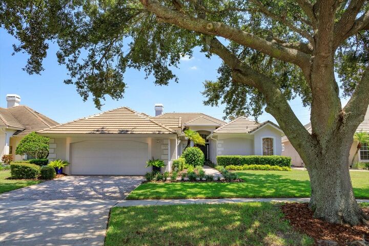 Property Photo: 10926 Woodchase Circle FL 32836