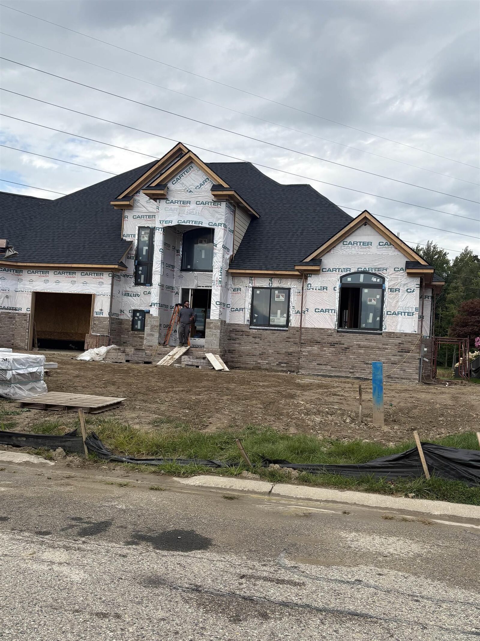 Property Photo:  10505 Excalibur Drive  MI 48315 