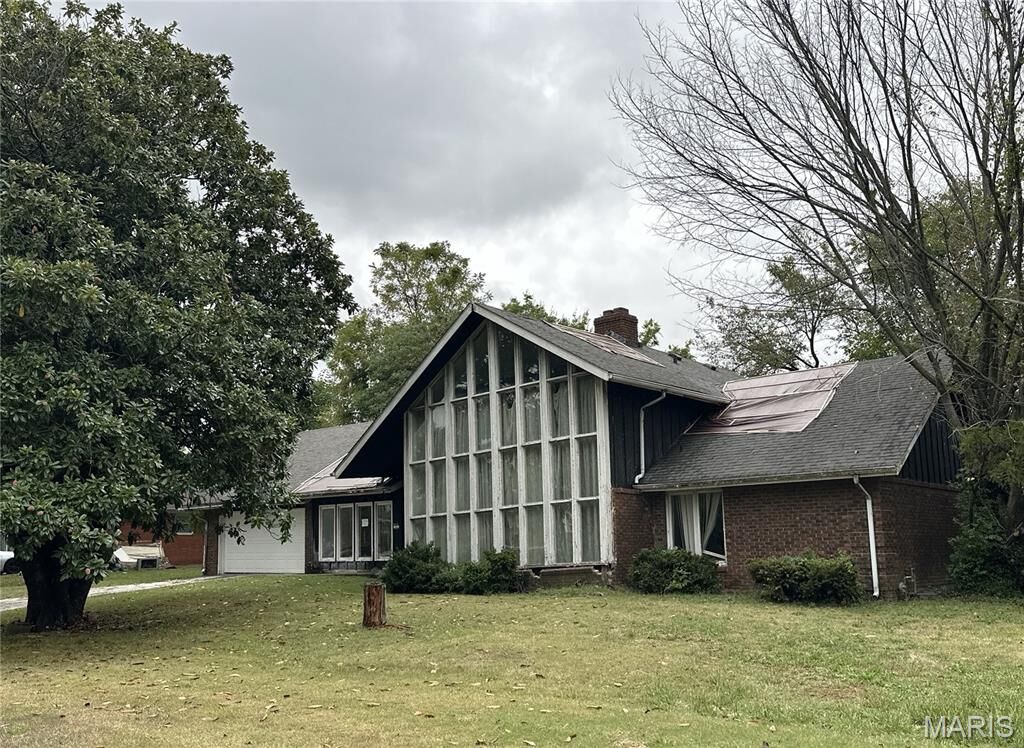 Property Photo:  11 Calhoun Lane  IL 62203 