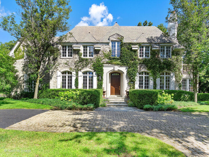 401 Glendale Avenue  Oak Brook IL 60523 photo