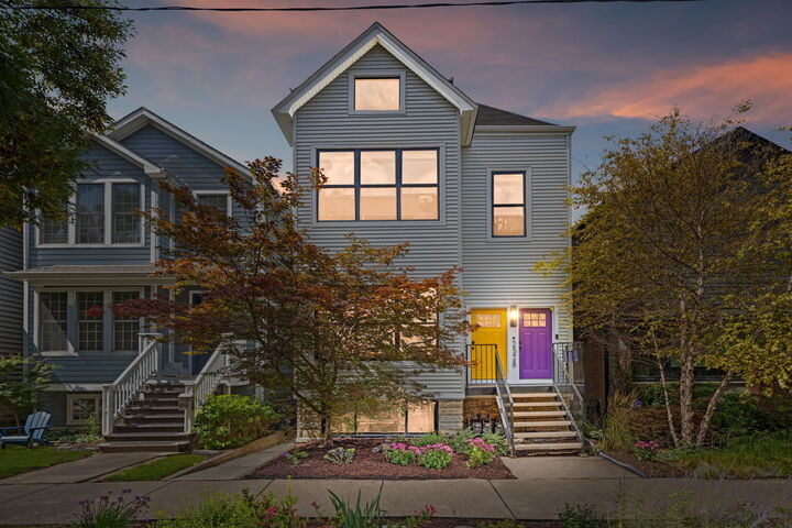2528 N Fairfield Avenue  Chicago IL 60647 photo