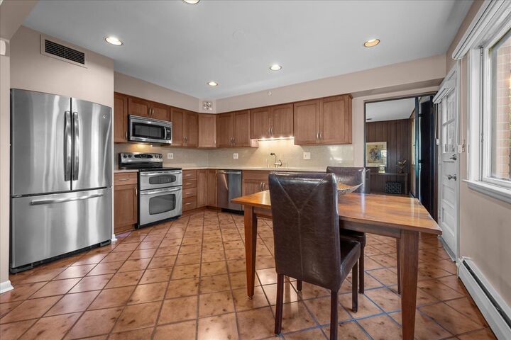 Property Photo:  49 Larkdale East Road  IL 60015 