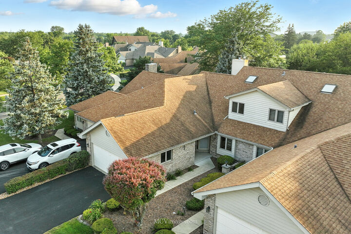 Property Photo: 18310 Pine Wood Court IL 60477