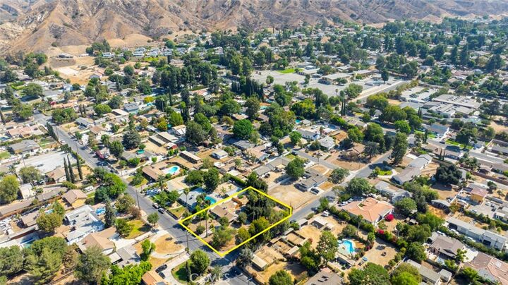 Property Photo: 11350 Orcas Avenue CA 91342