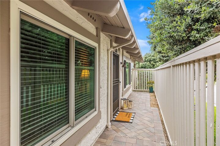 Property Photo:  415 Avenida Adobe  CA 92672