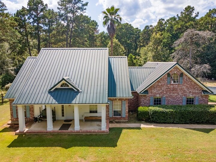 Property Photo: 1419 Basham Road TX 75969