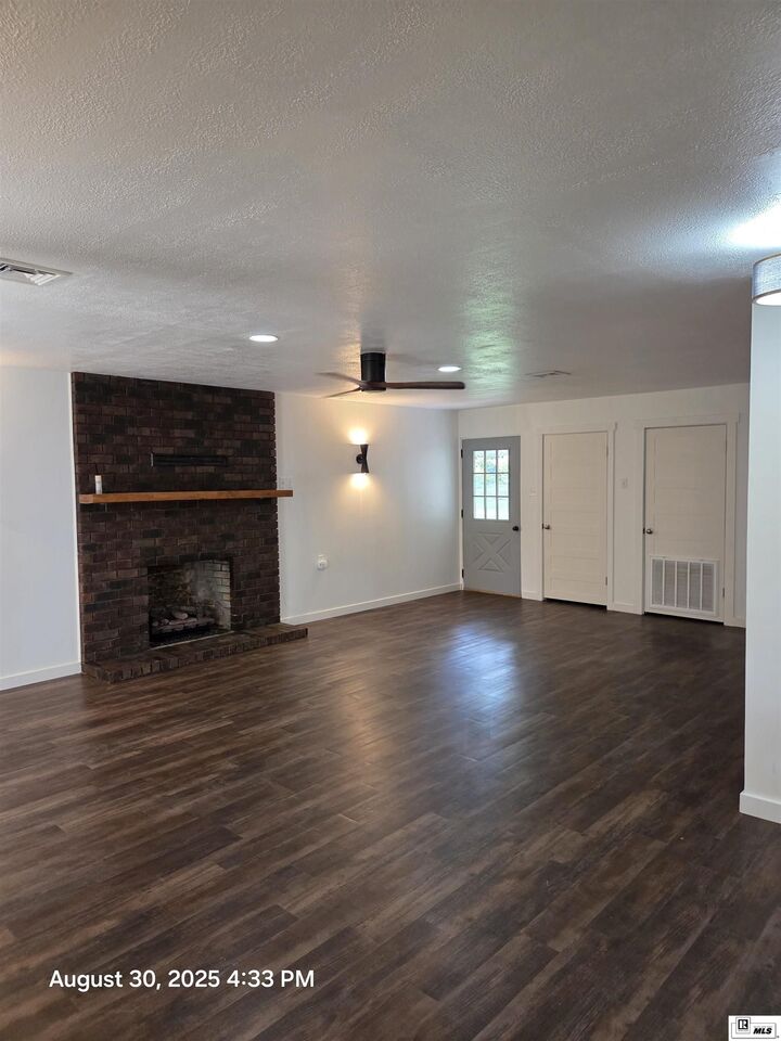 Property Photo:  127 Henry Road  LA 71291 