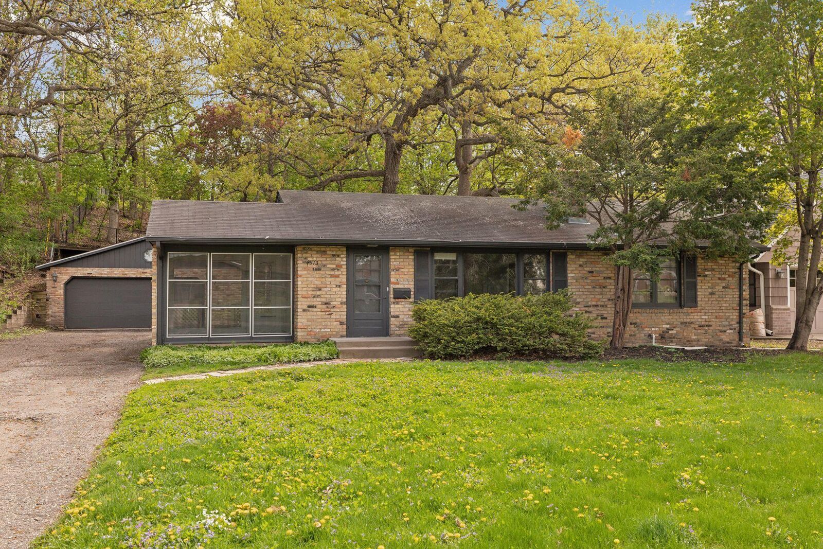 Property Photo: 4513 Laguna Drive MN 55435