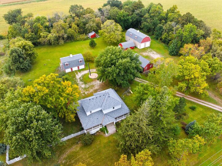 Property Photo:  9085 Acorn Avenue  MN 55370 