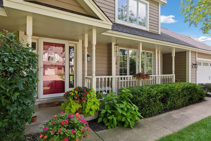 Property Photo: 6552 Cherokee Trail W MN 55344