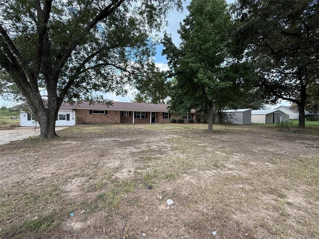 Property Photo:  2880 Farm Road 2560  TX 75482 