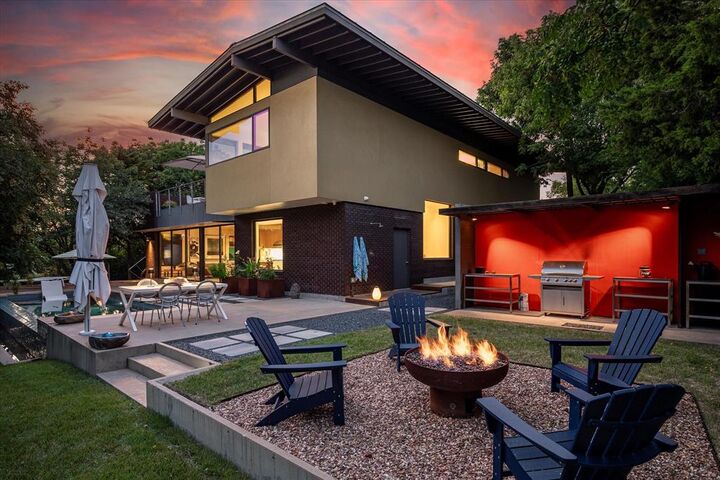 Property Photo:  10752 Wyatt Circle  TX 75218 