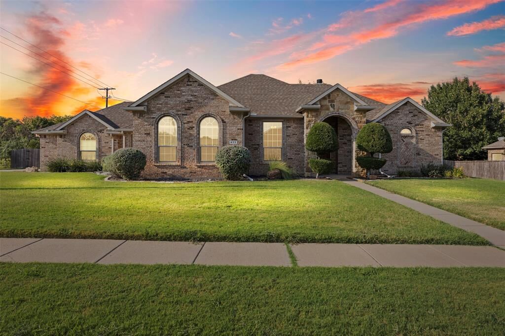 Photo de la propriété:  433 Rusty Run Drive  TX 76065 