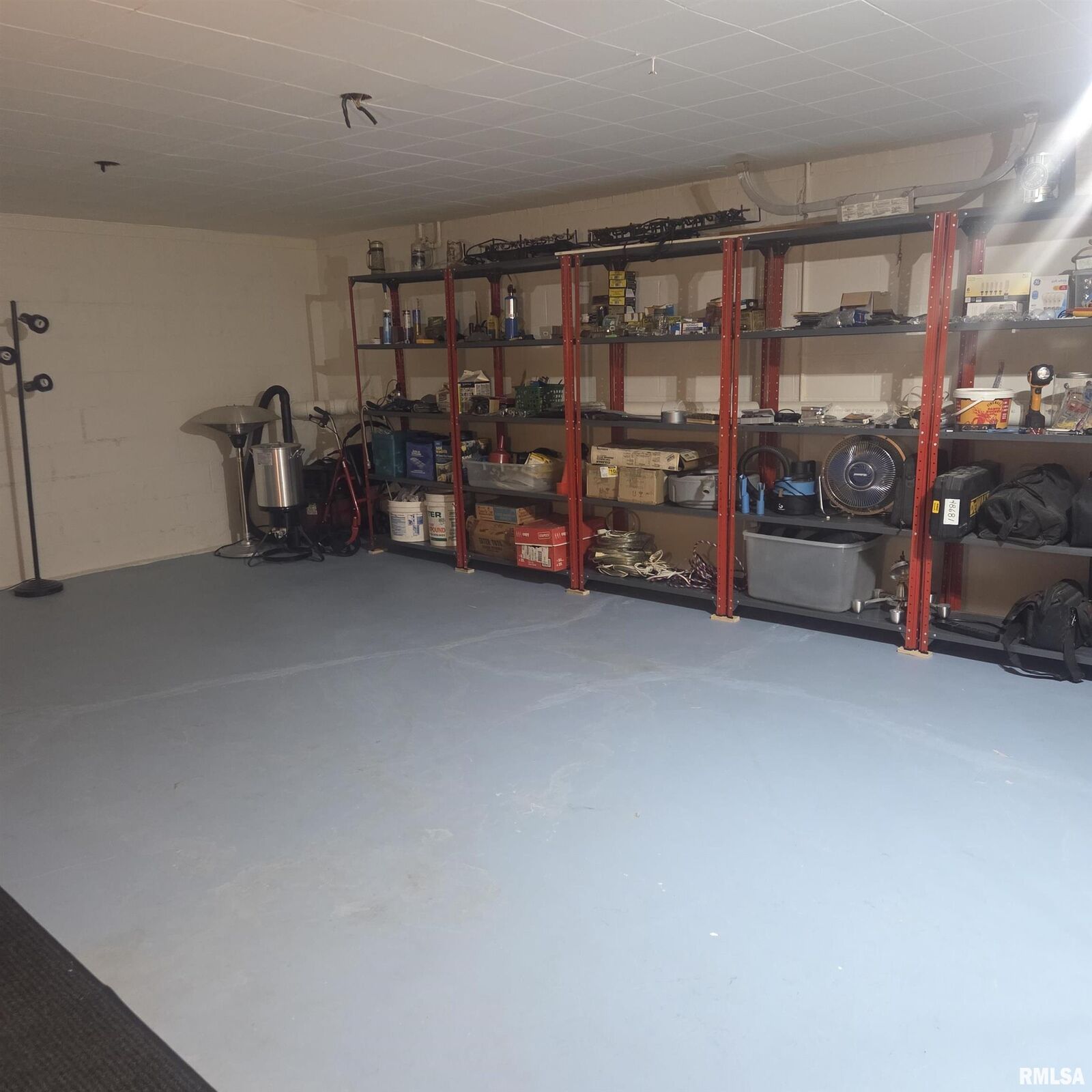 Property Photo:  1192 N Cedar Street  IL 61401 