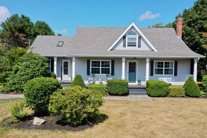 37 Upton Park Drive  Charlottetown PE C1E 1Z5 photo