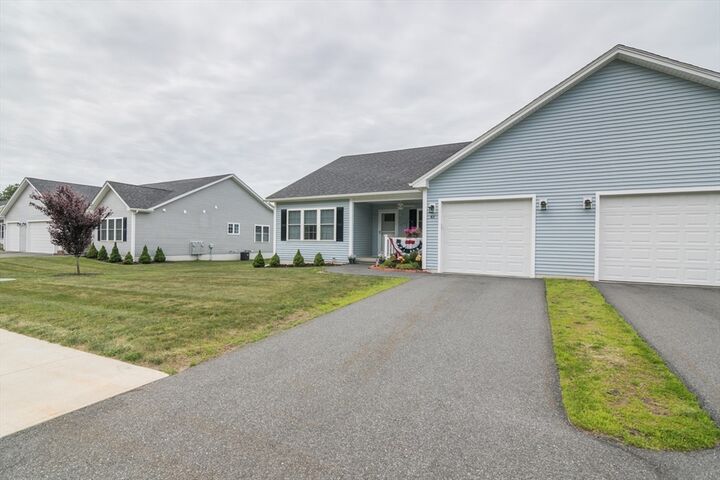 Property Photo: 4 Gray Lock Ln A MA 01373