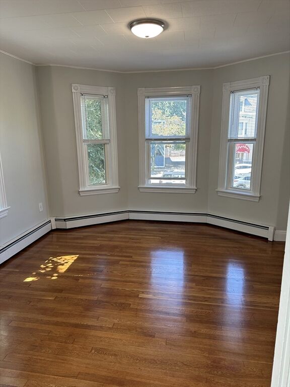 Property Photo:  5 Hawthorne Blvd 2  MA 01970 