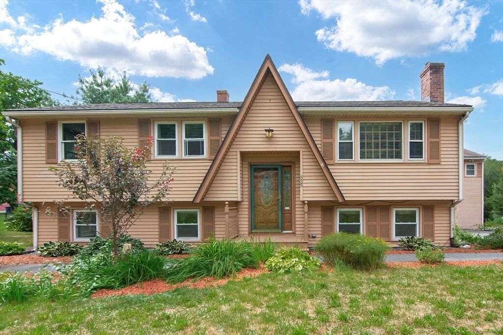 Property Photo: 535 Arlington St MA 01826
