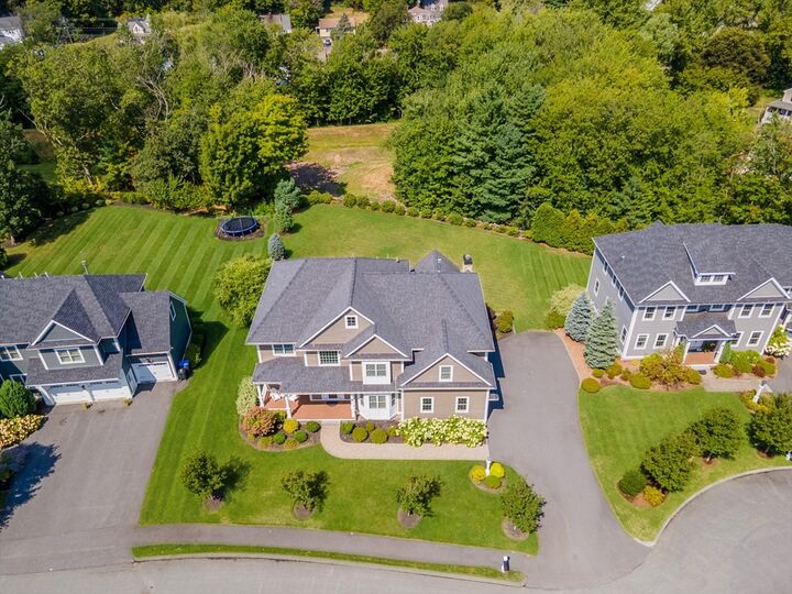 Property Photo:  20 Hunters Ln  MA 01760 