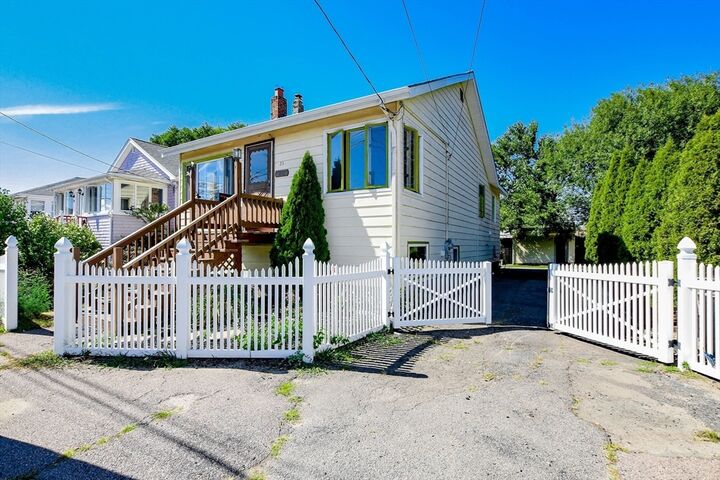 23 Bates St  Hull MA 02045 photo