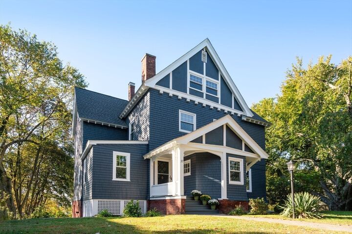 Property Photo:  37 Kenwood Ave  MA 01605 