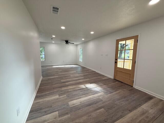 Property Photo: 1585 Lake Vernon Rd LA 71446