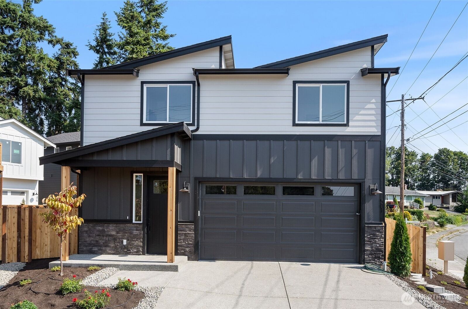 Property Photo: 501 Legion Drive B WA 98201