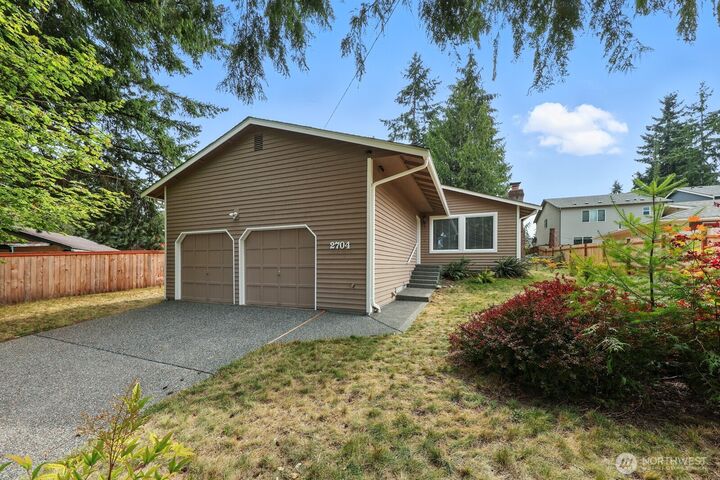2704  130th Street SE  Everett WA 98208 photo