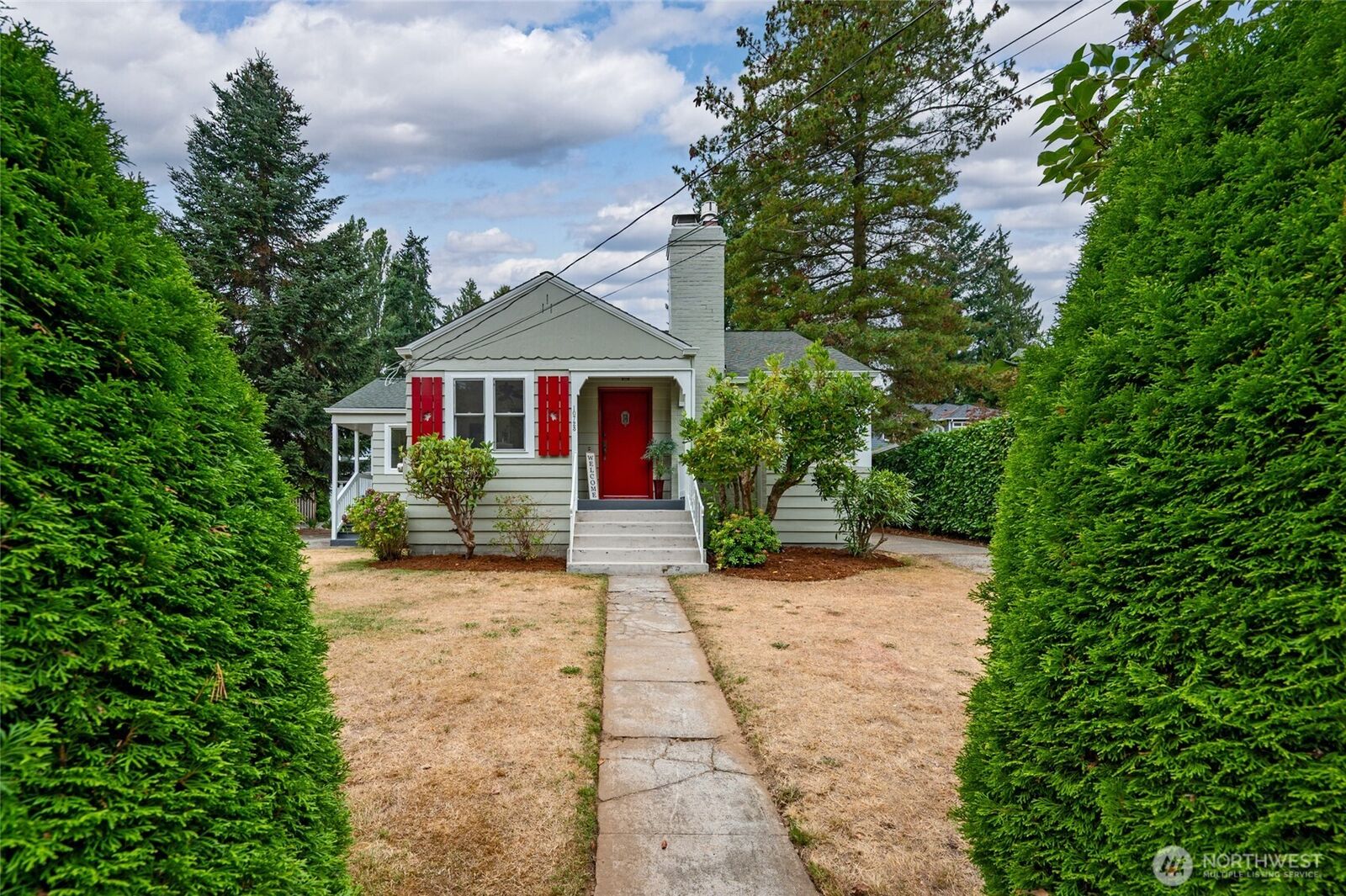 Property Photo: 10723 23rd Avenue NE WA 98125