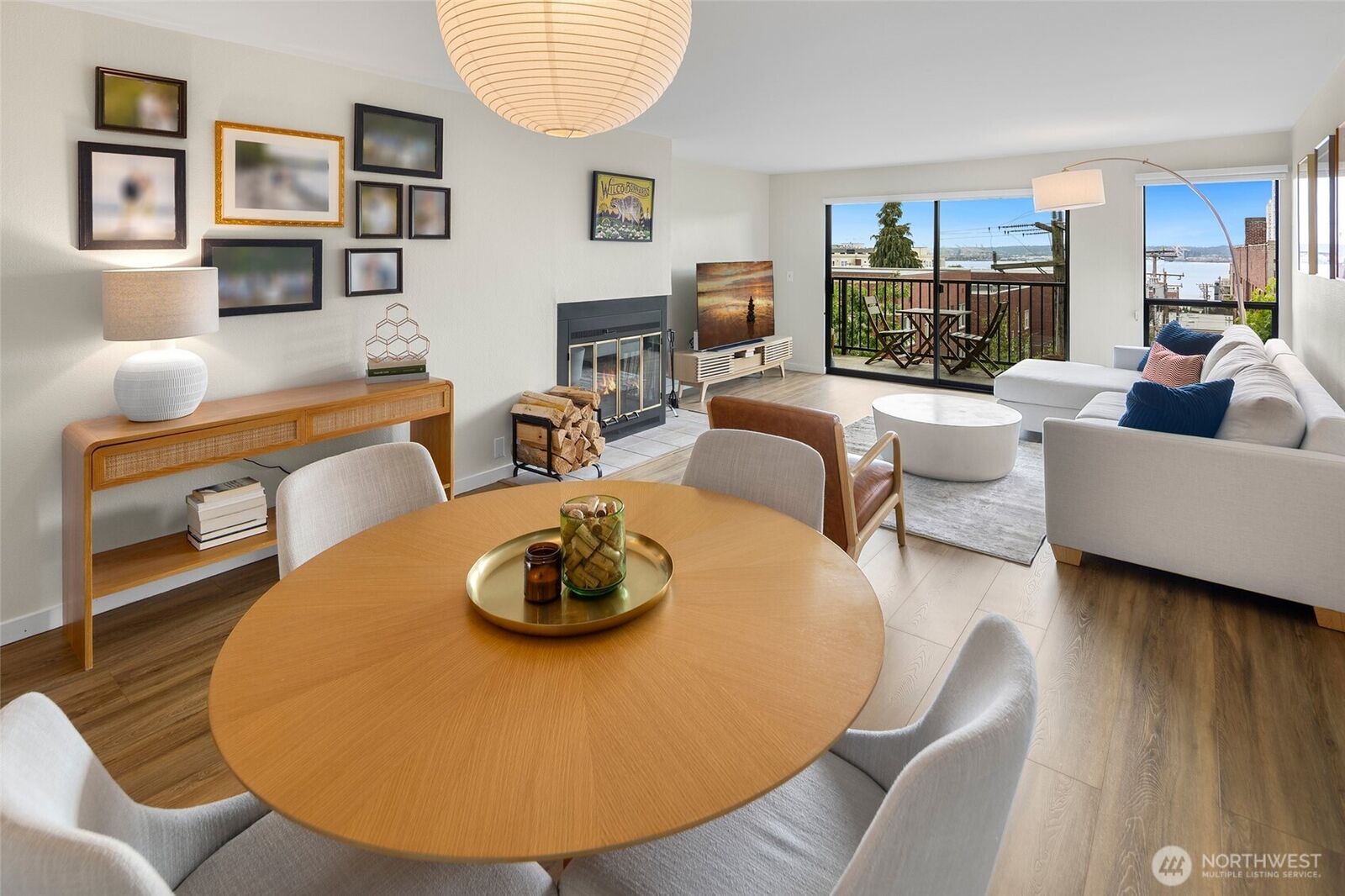 Property Photo:  410 W Roy Street E207  WA 98119 