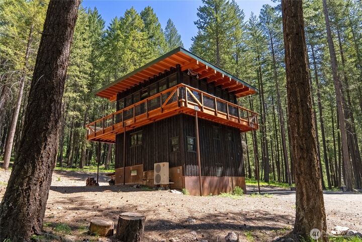 526  Lost River Road  Mazama WA 98833 photo