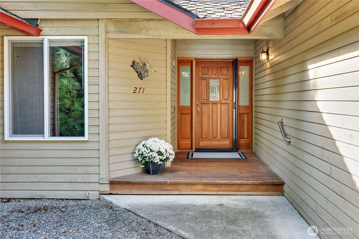 Property Photo: 271 Pinecrest Drive WA 98368