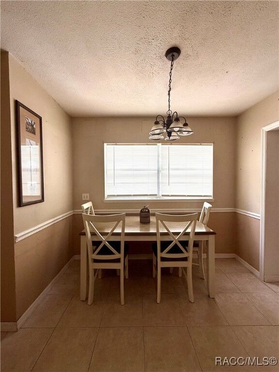 Property Photo: 1431 NE 29th Street FL 34479