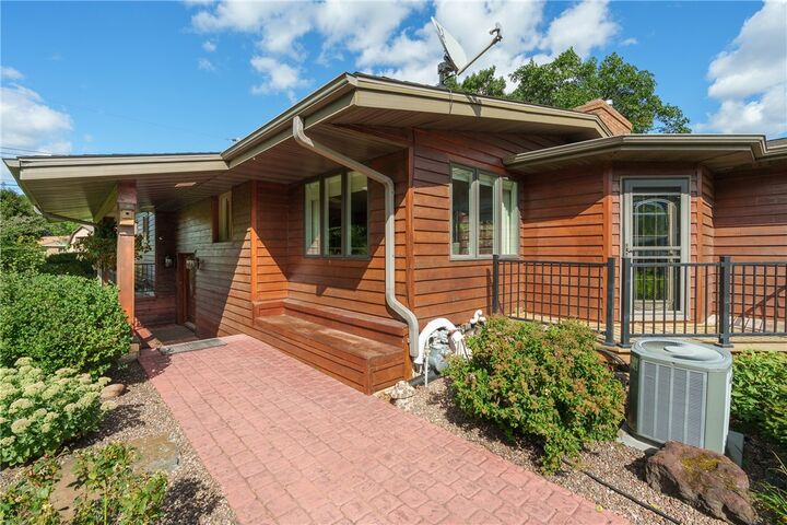 Property Photo:  2208 W Menomonie Street  WI 54703 