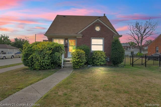 Property Photo: 5201 Reuter Street MI 48126