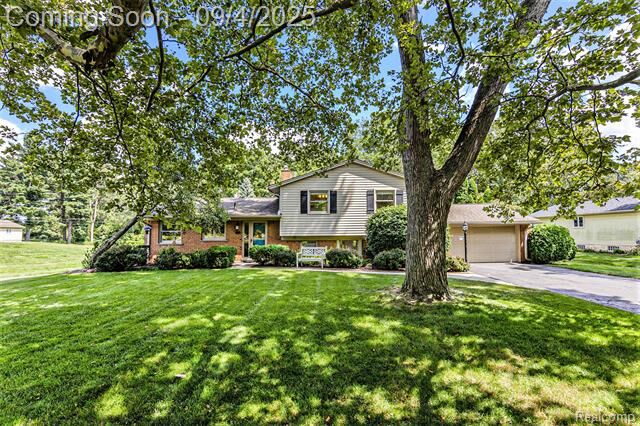 Property Photo: 107 Orchardale Drive MI 48309